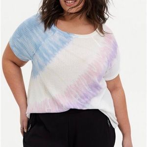 Classic Fit Waffle Crew Neck Raglan Tee